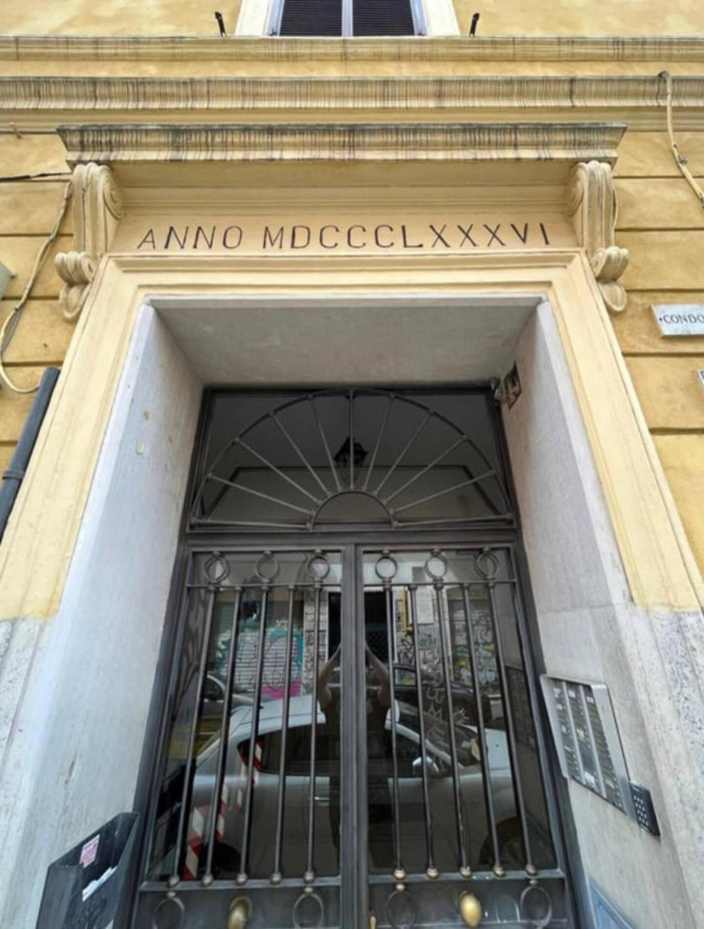 Domus76 Casa Vacanze Rome Exterior photo